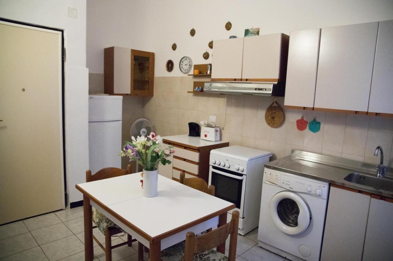 Grillo Apartment Levanto Eksteriør bilde